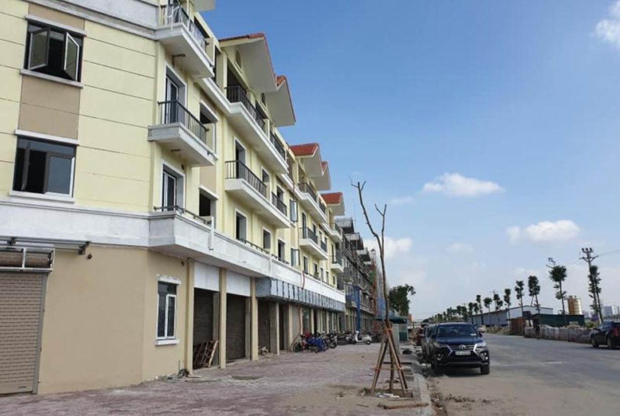 Chính chủ cho thuê gấp nhà liền kề KĐT Phú Lương, hướng Đông tứ trạch DT 90m2